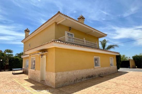 Chalet a la venta en Elche. - ALICANTE