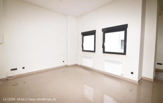 Urbis te ofrece una oficina en venta en Béjar, Salamanca. - SALAMANCA