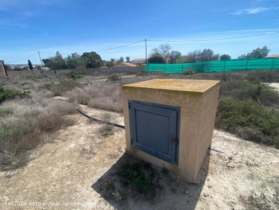 PARCELA ENTRE PECHINA Y VIATOR - ALMERIA