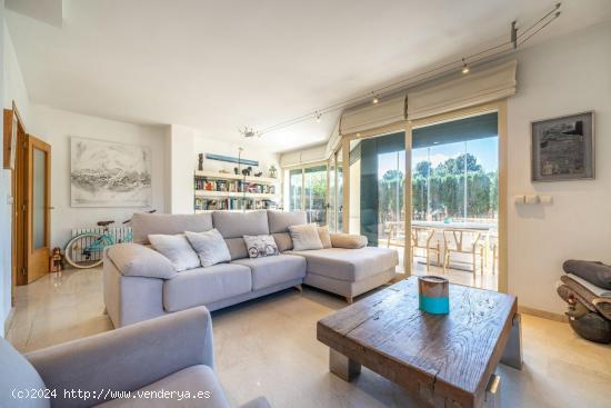 Planta baja con gran terraza en Ciudad Jardín - BALEARES