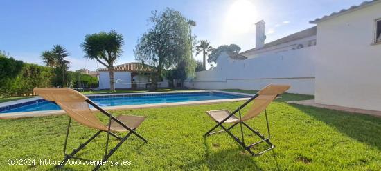 Chalet en Alcalá de Guadaira - SEVILLA