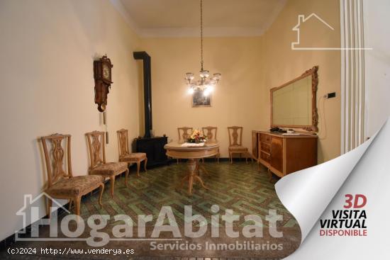 ¡CERCA DEL AYUNTAMIENTO! GRAN CASA CON TERRAZA Y TRASTERO - VALENCIA