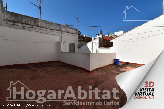 ¡CERCA DEL AYUNTAMIENTO! GRAN CASA CON TERRAZA Y TRASTERO - VALENCIA