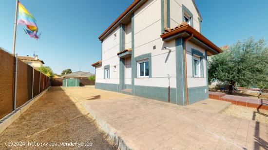 SE VENDE CHALET INDEPENDIENTE (A ESTRENAR) - GUADALAJARA