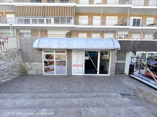 LOCAL COMERCIAL EN PRIMERA LÍNEA DE LA PLAYA DE GANDIA - VALENCIA