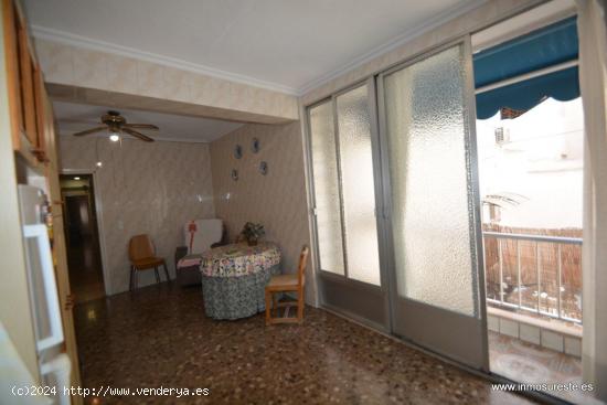 Ref. V-1684. Piso en el centro de Orihuela, zona junto Plaza Nueva. Piso de 160 m2. construidos. - A