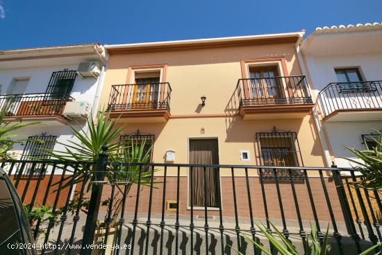 Se Vende en Periana - MALAGA