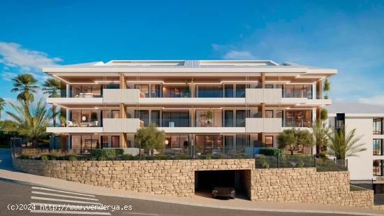 Ático de 2 dormitorios y 2 baños con vistas al mar. El Higuerón, Fuengirola - MALAGA