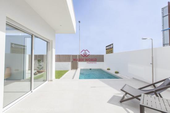 VILLAS DE OBRA NUEVA EN SAN JAVIER - MURCIA