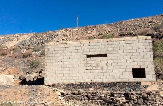  TERRENO RUSTICO EN LAS ERAS ARICO - SANTA CRUZ DE TENERIFE 