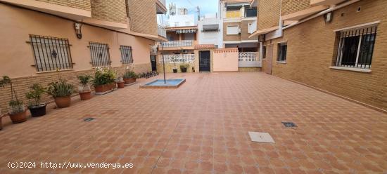 Apartamento planta baja - ALICANTE