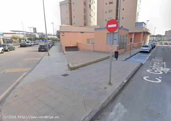 Se vende plaza de garaje en ZONA HISPANIA junto al Mandarache - MURCIA