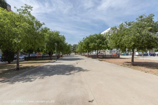 PRECIOSO APARTAMENTO EN SANDERS CON PLAZA DE GARAJE - GRANADA