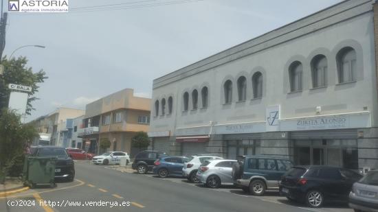  Local con 2 plantas en Polígono Juncaril - GRANADA 