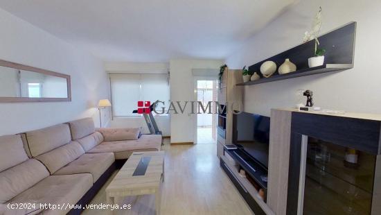 PISO A LA VENTA EN GAVA MAR - BARCELONA