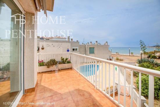 CASA CON PISCINA COMUNITARIA EN 1ª LINEA DE MAR EN SITGES! - BARCELONA