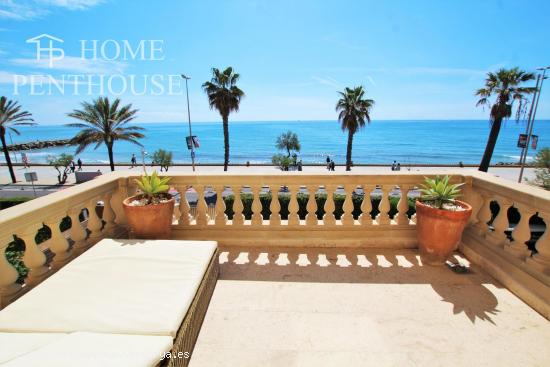 Casa catalogada con licencia turística en primera línea de mar en Sitges!!! - BARCELONA