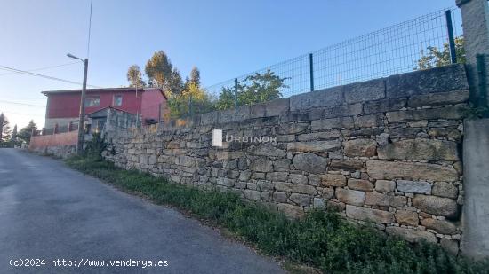 ¡OPORTUNIDAD! Magnífico CHALET Independiente, en Paderne de Allariz. - ORENSE