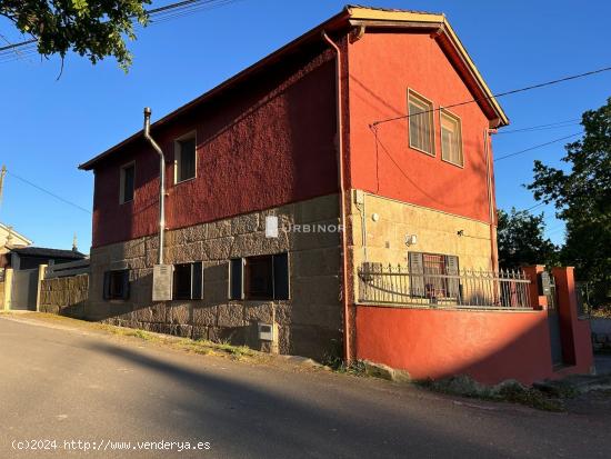 ¡OPORTUNIDAD! Magnífico CHALET Independiente, en Paderne de Allariz. - ORENSE