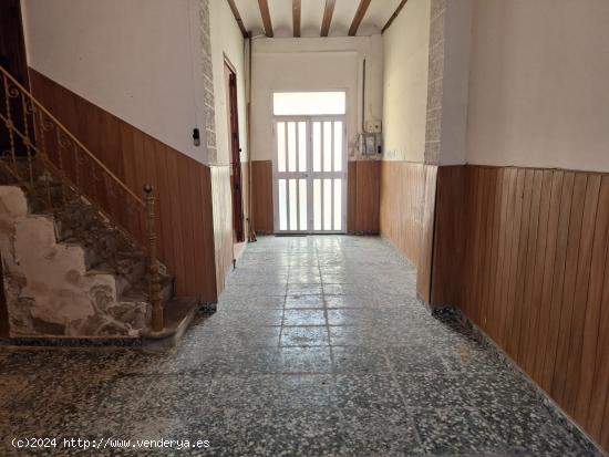 ALG052 - CASA EN LA AVINGUDA DEL PAÍS VALENCIÀ DE ALGEMESÍ - VALENCIA