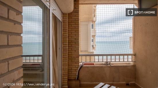 Apartamento entero de 1 dormitorio en Cádiz - CADIZ