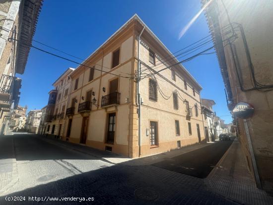 Casa Señorial en Huescar - GRANADA - GRANADA