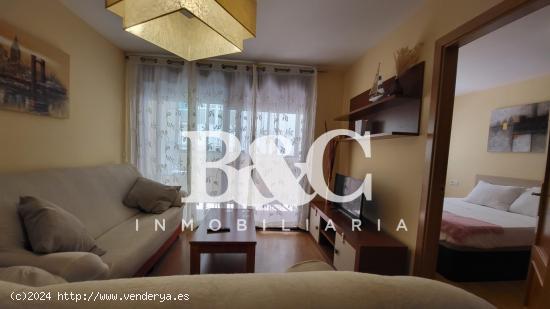 APARTAMENTO EN EL CENTRO CON PISCINA COMUNITARIA - MURCIA