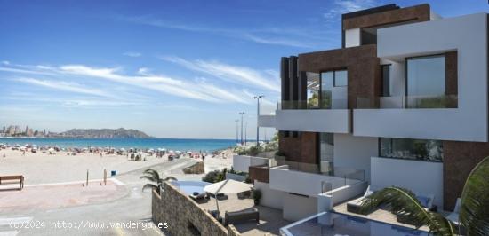 El apartamento de tus sueños en primera línea de mar en Benidorm - ALICANTE