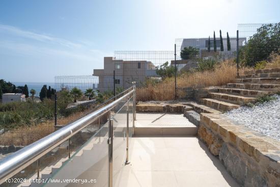 VILLA DE LUJO CON DOS PISCINAS - MALAGA