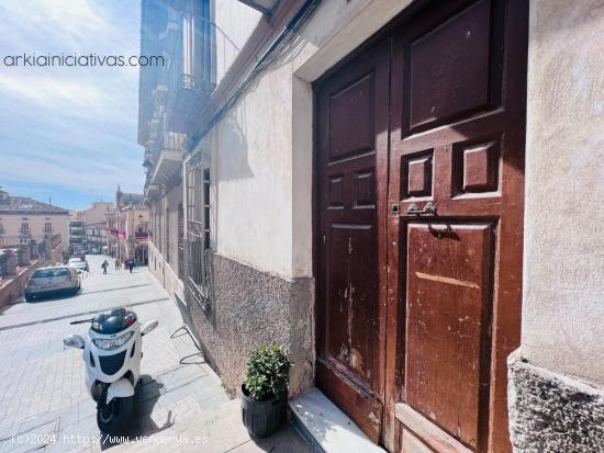 FINCA CON VIVIENDA EN CASCO HISTÓRICO DE LORCA - MURCIA