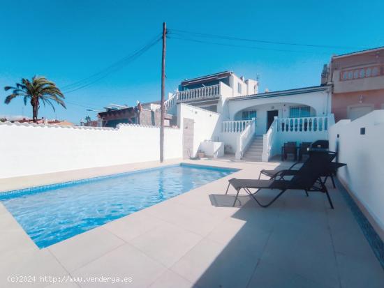 Fantástico adosado con piscina privada en Ciudad Quesada, Alicante, Costa Blanca - ALICANTE