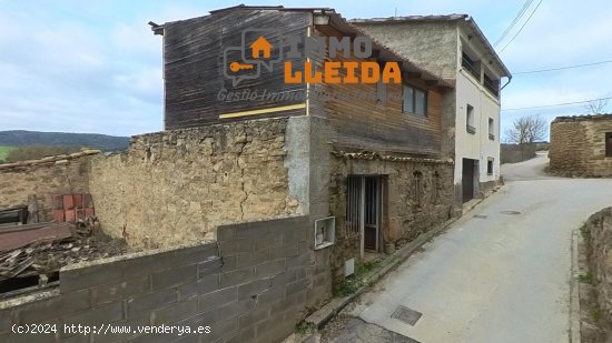 Unifamiliar adosada en venta  en Oliola - Lleida