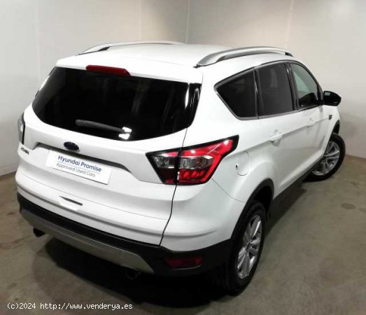 Ford Kuga Diesel ( Kuga 1.5TDCi Auto S&S Business 4x2 120 )  - Rivas Vaciamadrid