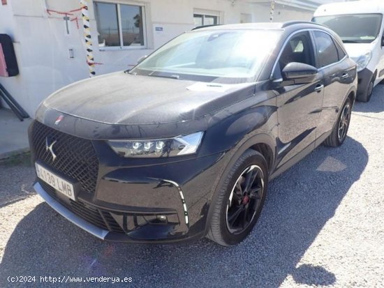 DS Automobiles DS 7 Crossback PERFORMANCE LINE BLUE HDI 180 CV EAT8 - Ponteareas