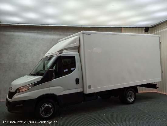  Iveco Daily 35C 16 2.3 3750 156CV CARROZADO - Lugo 