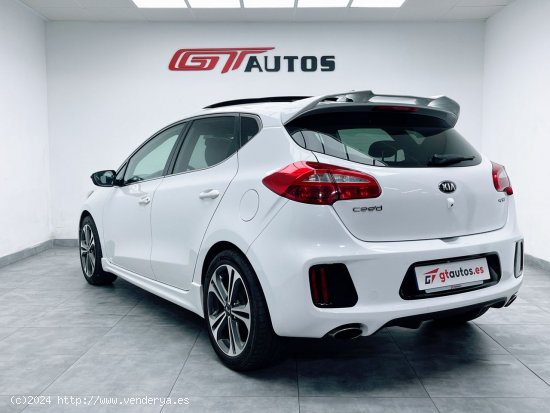 Kia Ceed 1.6 CRDi GT Line 136cv - Málaga