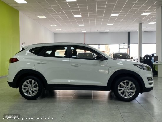 Hyundai Tucson 1.6 CRDI 85kW (115CV) 48V SLE de 2020 con 35.000 Km por 22.800 EUR. en Malaga