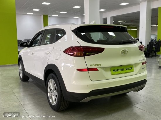 Hyundai Tucson 1.6 CRDI 85kW (115CV) 48V SLE de 2020 con 35.000 Km por 22.800 EUR. en Malaga