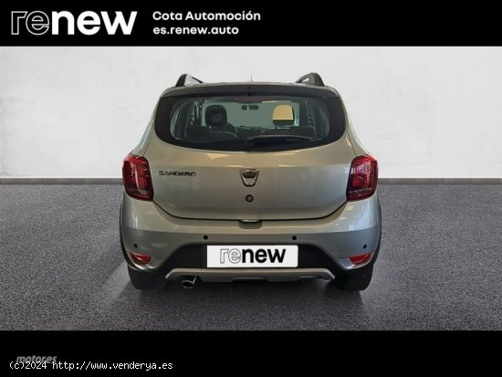 Dacia Sandero STEPWAY ANIVERSARIO TCE 100 CV de 2020 con 115.000 Km por 10.900 EUR. en Madrid