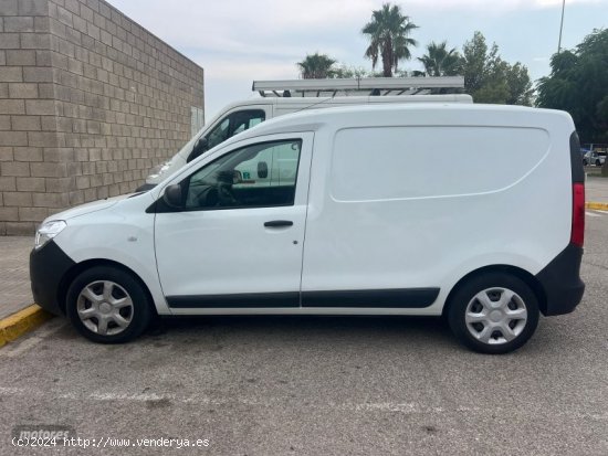 Dacia Dokker esencial de 2018 con 261.000 Km por 7.500 EUR. en Valencia