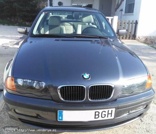 BMW Serie 3 320D de 2001 con 270.000 Km por 3.498 EUR. en Madrid