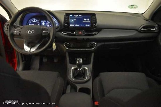 Hyundai i30 1.5 DPI Klass SLX 110 de 2023 con 14.811 Km por 18.900 EUR. en Zaragoza