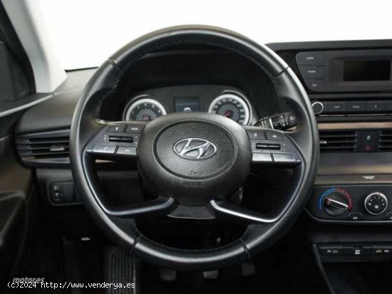 Hyundai Bayon 1.2 MPI Essence de 2023 con 11.933 Km por 15.990 EUR. en Cadiz