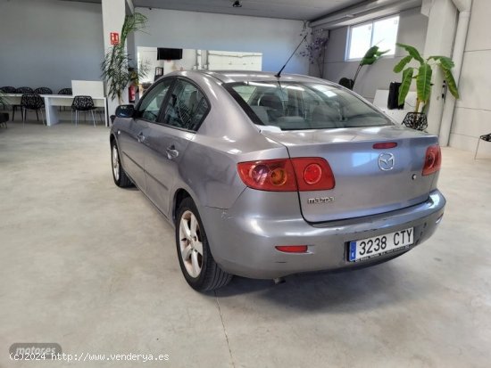 Mazda Mazda3 1.6  Active 109 cv de 2004 con 266.946 Km por 1.990 EUR. en Valencia