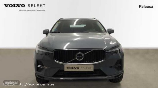 Volvo XC 60 2.0 B4 P CORE AUTO 197 5P de 2023 con 18.723 Km por 44.950 EUR. en Valladolid