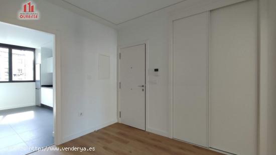 EXCLUSIVA VIVIENDA SEMINUEVA PRÓXIMA AL CENTRO DE OURENSE - ORENSE