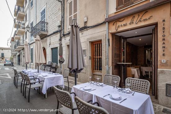 TRASPASO DE RESTAURANTE EN EL CENTRO DE BINISSALEM - BALEARES