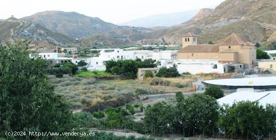  BONITA CASA EN LA ALQUERIA PARA REFORMA INTEGRAL - ALMERIA 