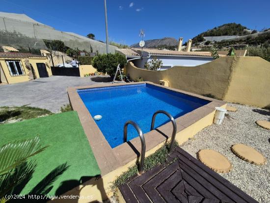 ESPECTACULAR CASA RURAL CON PISCINA PRIVADA! TRANQUILIDAD ASEGURADA!! - ALICANTE