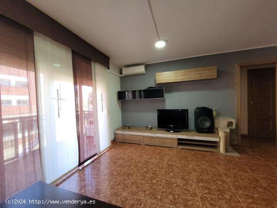  Bonito piso a la venta en la zona de Buenos Aires, Martorell. - BARCELONA 